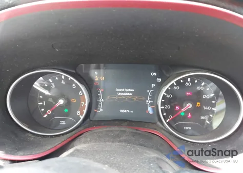 2021 Jeep Compass Trailhawk z USA, uszkodzony, nr VIN 3C4NJDDB0MT512050